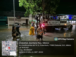 Intensifican labores de atención tras las lluvias torrenciales en Chetumal
