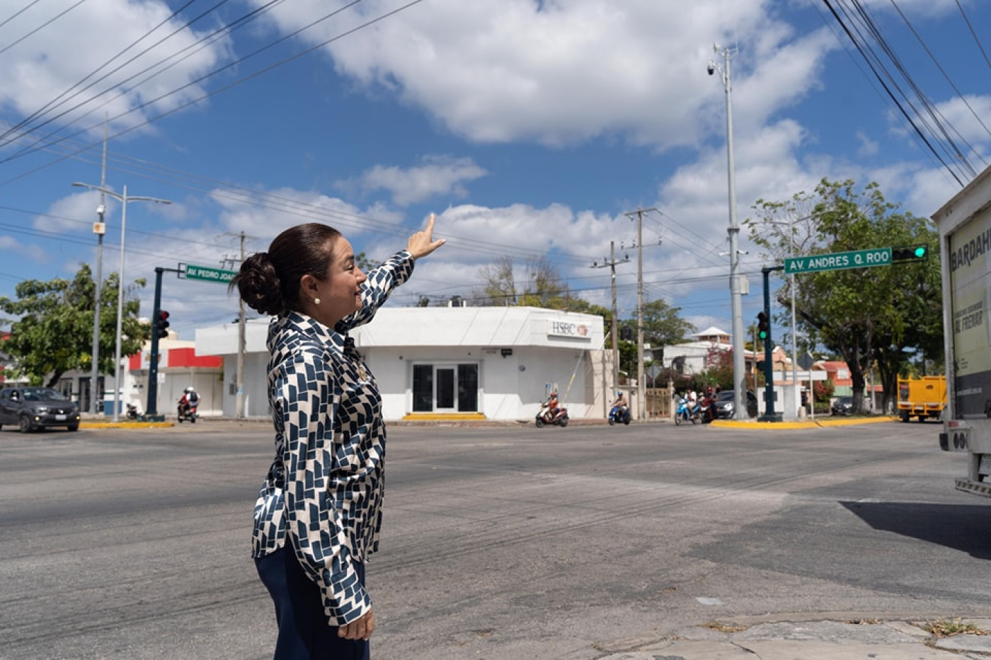 Juanita Alonso verifica puntos de monitoreo instalados en Cozumel