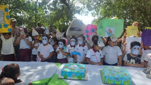 IBANQROO celebra el cumpleaños 21 de “Daniel” el Manatí