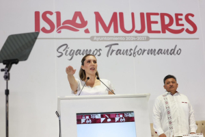 Atenea Gómez Ricalde toma protesta como Presidenta Municipal de Isla Mujeres periodo 2024-2027