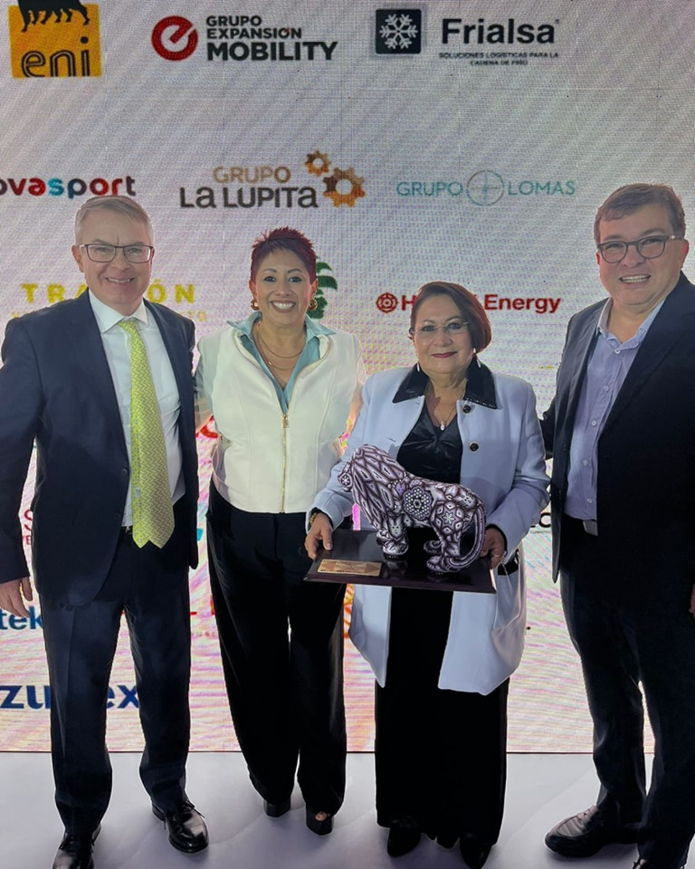 Premian a Grupo Lomas por fomentar la inclusión e impulsar talento femenino en México