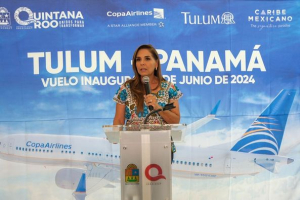 Recibe Mara Lezama primer vuelo de Copa Airlines, conectará Tulum con Hub de las Américas, Panamá