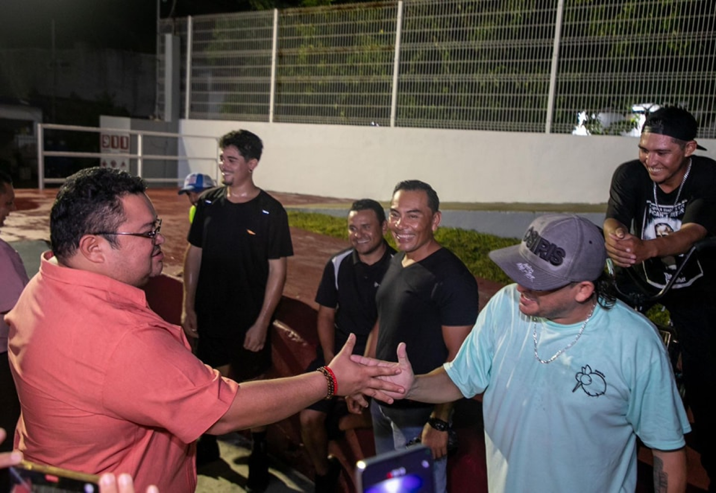 Con iluminación, pintura y podado entrega Chacón rehabilitación de parque “Las Rampas”