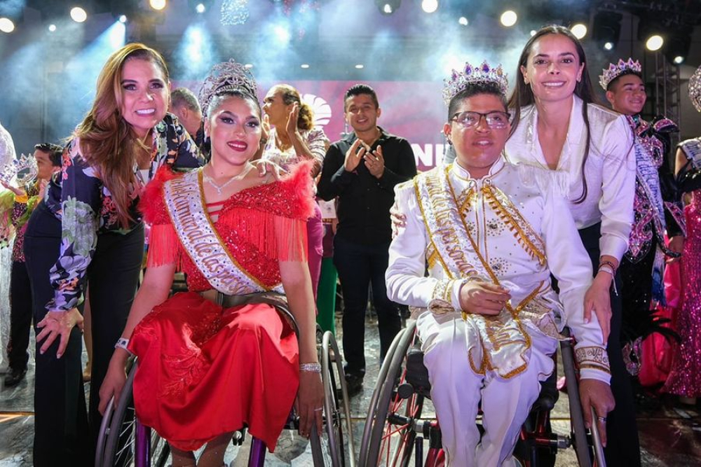 Asiste Mara Lezama a inicio del “Carnaval nos une” Cancún 2024