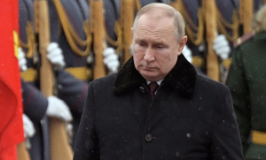 Emiten orden de arresto contra Putin por crímenes de guerra