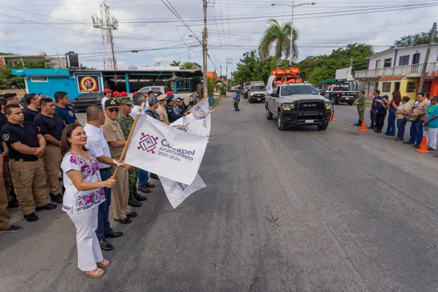Juanita Alonso da banderazo de salida al operativo vacacional “Guadalupe-Reyes 2023”